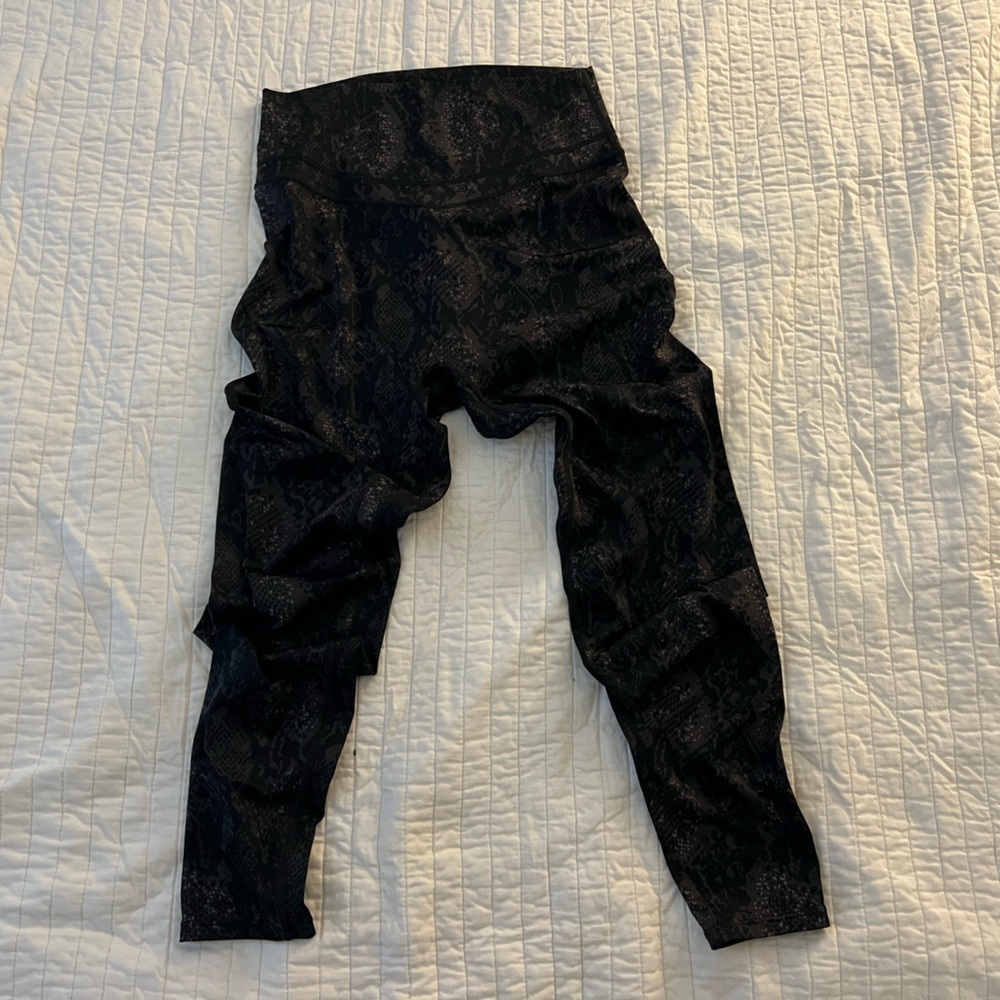 Vitality gray snake print leggings XL